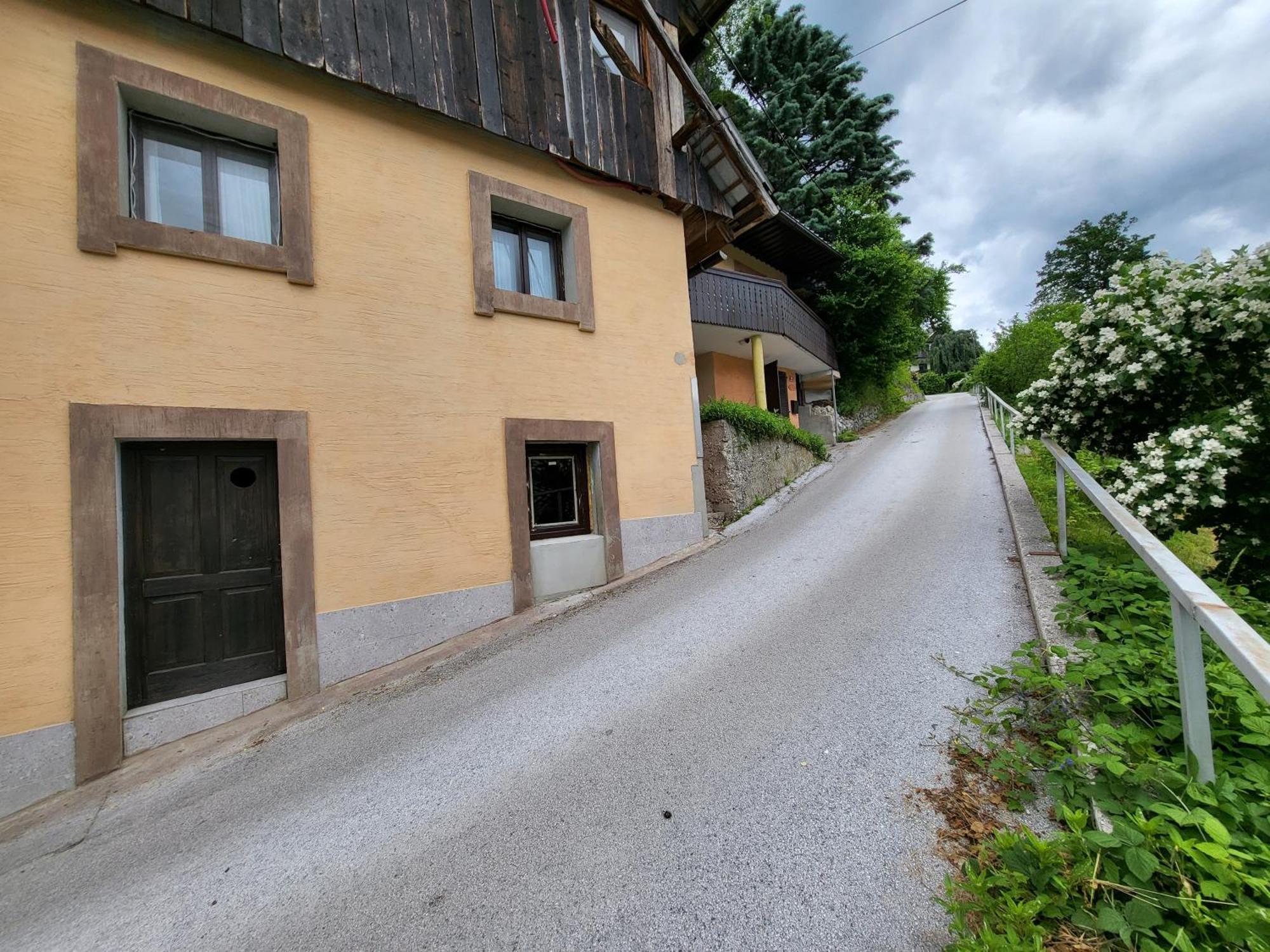 Apartments Under Rock Bled Buitenkant foto